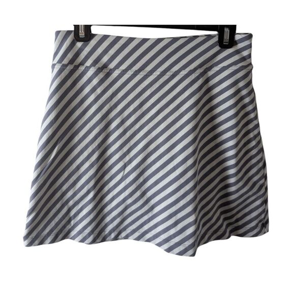 ATHLETA Sweet Sport Skort Striped Size Small - Picture 2 of 3
